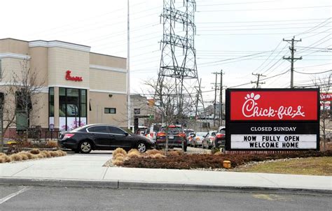 Chick fil a shelton ct - In a Facebook post, Chick-fil-A Shelton stated that the restaurant will be opening later this fall. Dave Gunia, senior vice president of developmen­t with Highview Commercial, the project’s developer, said there was no firm date yet. “Chick-fil-A expressed interest in an October opening but haven’t made anything official with us yet ...